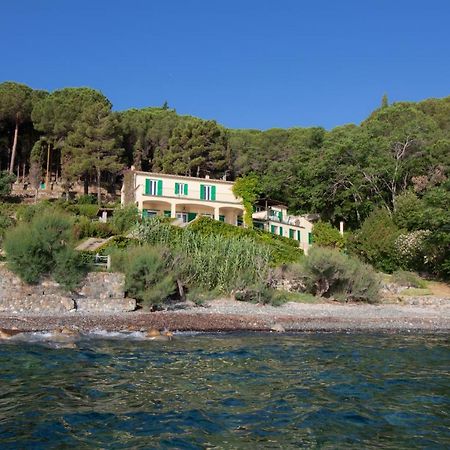 Villa Le Sprizze A Bordo Del Mare - Goelba مارتْشانا مارينا المظهر الخارجي الصورة