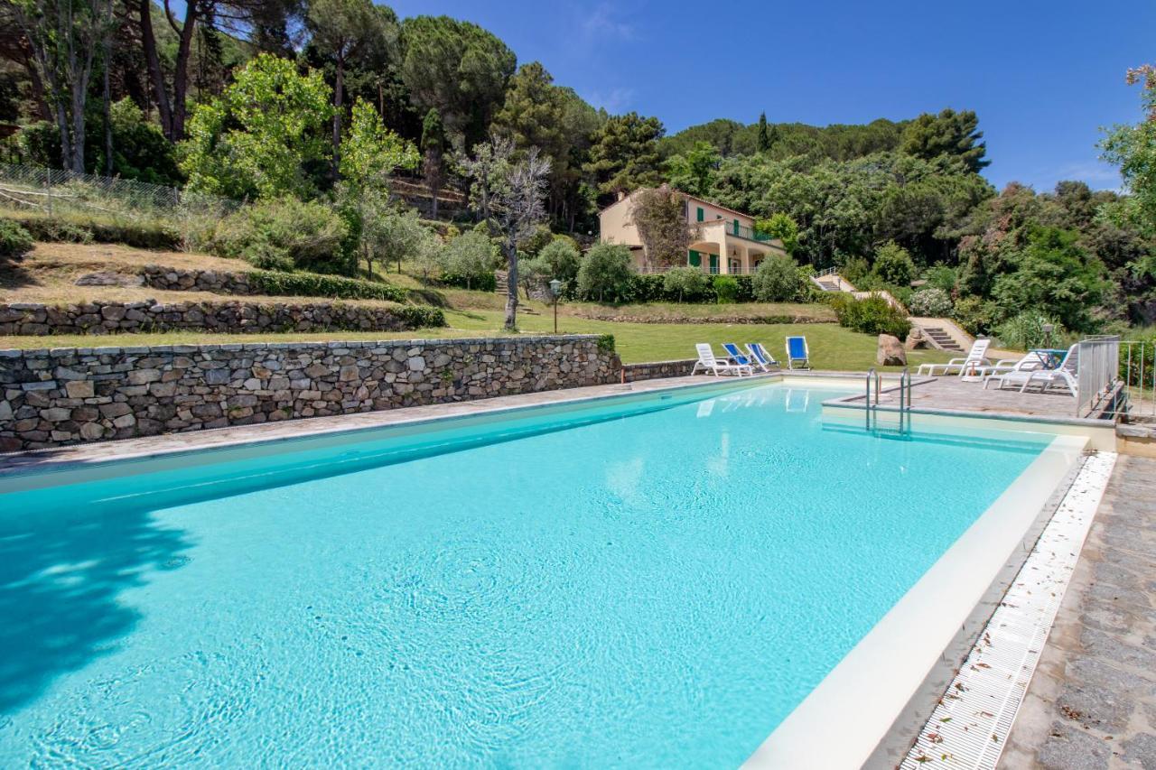 Villa Le Sprizze A Bordo Del Mare - Goelba مارتْشانا مارينا المظهر الخارجي الصورة