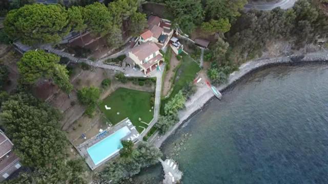 Villa Le Sprizze A Bordo Del Mare - Goelba مارتْشانا مارينا المظهر الخارجي الصورة