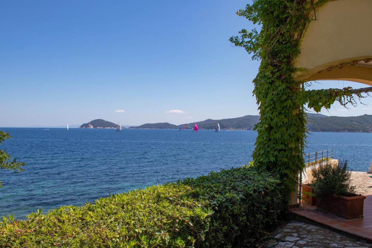 Villa Le Sprizze A Bordo Del Mare - Goelba مارتْشانا مارينا المظهر الخارجي الصورة