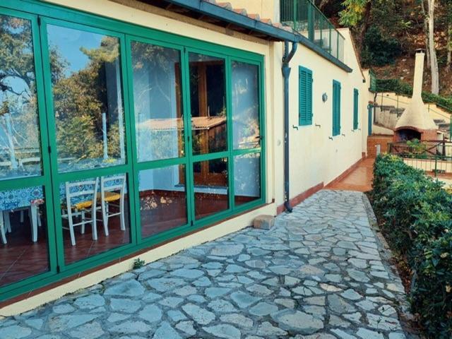 Villa Le Sprizze A Bordo Del Mare - Goelba مارتْشانا مارينا المظهر الخارجي الصورة