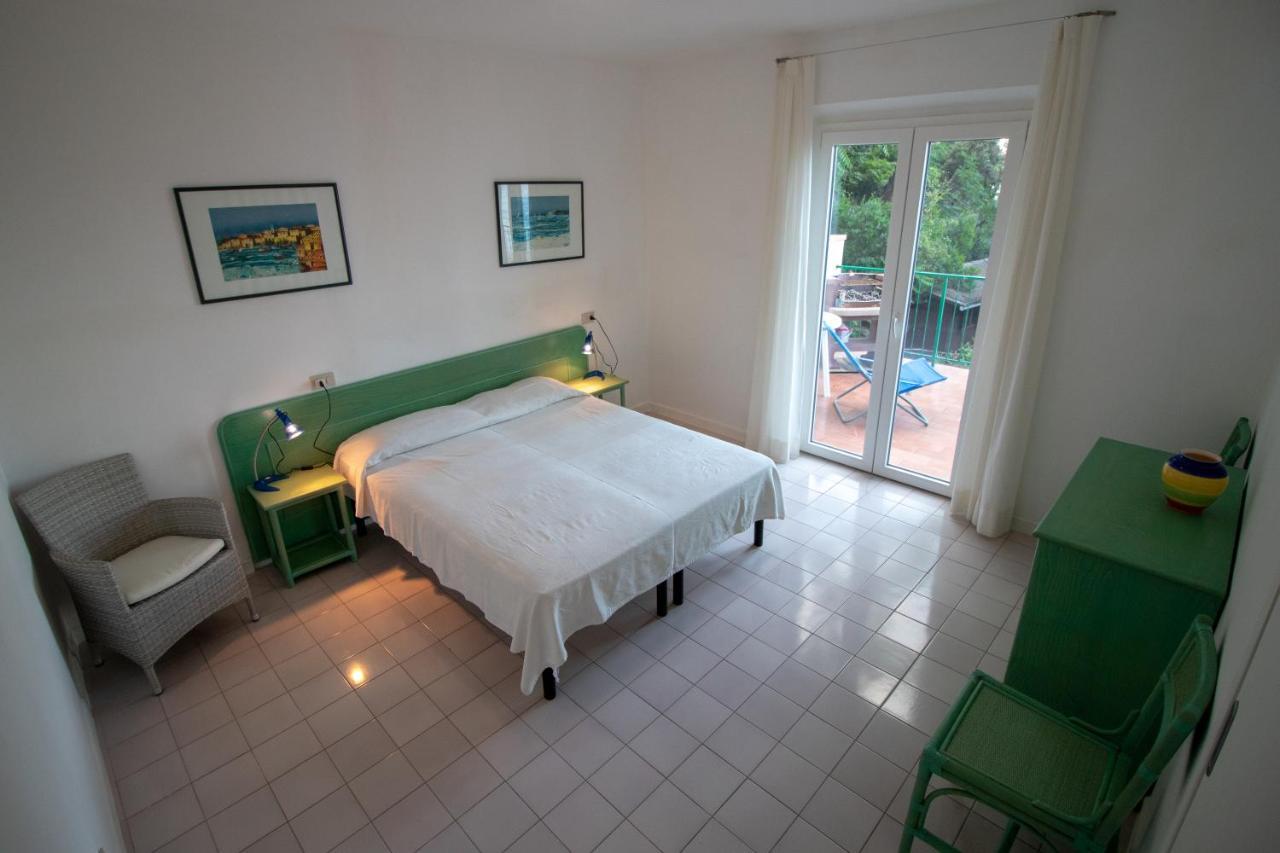 Villa Le Sprizze A Bordo Del Mare - Goelba مارتْشانا مارينا المظهر الخارجي الصورة