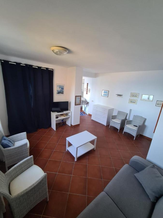 Villa Le Sprizze A Bordo Del Mare - Goelba مارتْشانا مارينا المظهر الخارجي الصورة