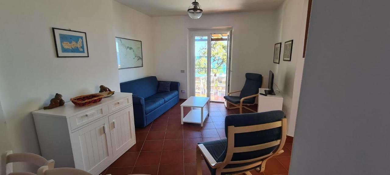 Villa Le Sprizze A Bordo Del Mare - Goelba مارتْشانا مارينا المظهر الخارجي الصورة