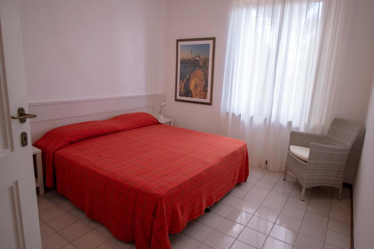 Villa Le Sprizze A Bordo Del Mare - Goelba مارتْشانا مارينا المظهر الخارجي الصورة